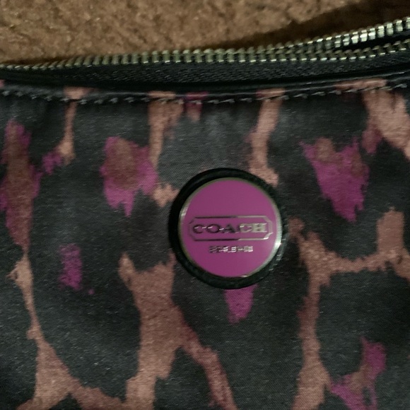 Coach purse - Picture 2 of 7
